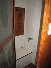 MARIA 12 FORWARD HEAD STALL SHOWER