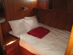 MARIA 25 MID CABIN