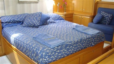 MOONRAKER 13 Master cabin