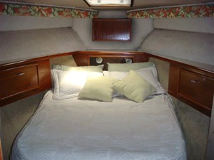 Marinalife 26 38' Ocean master stateroom