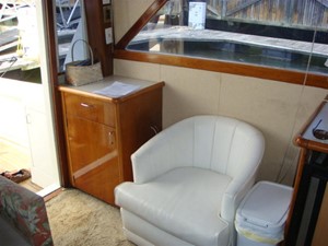 Marinalife 21 38' Ocean salon port aft
